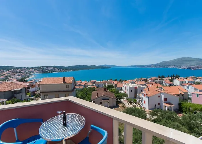 Apartment Ljuba Trogir